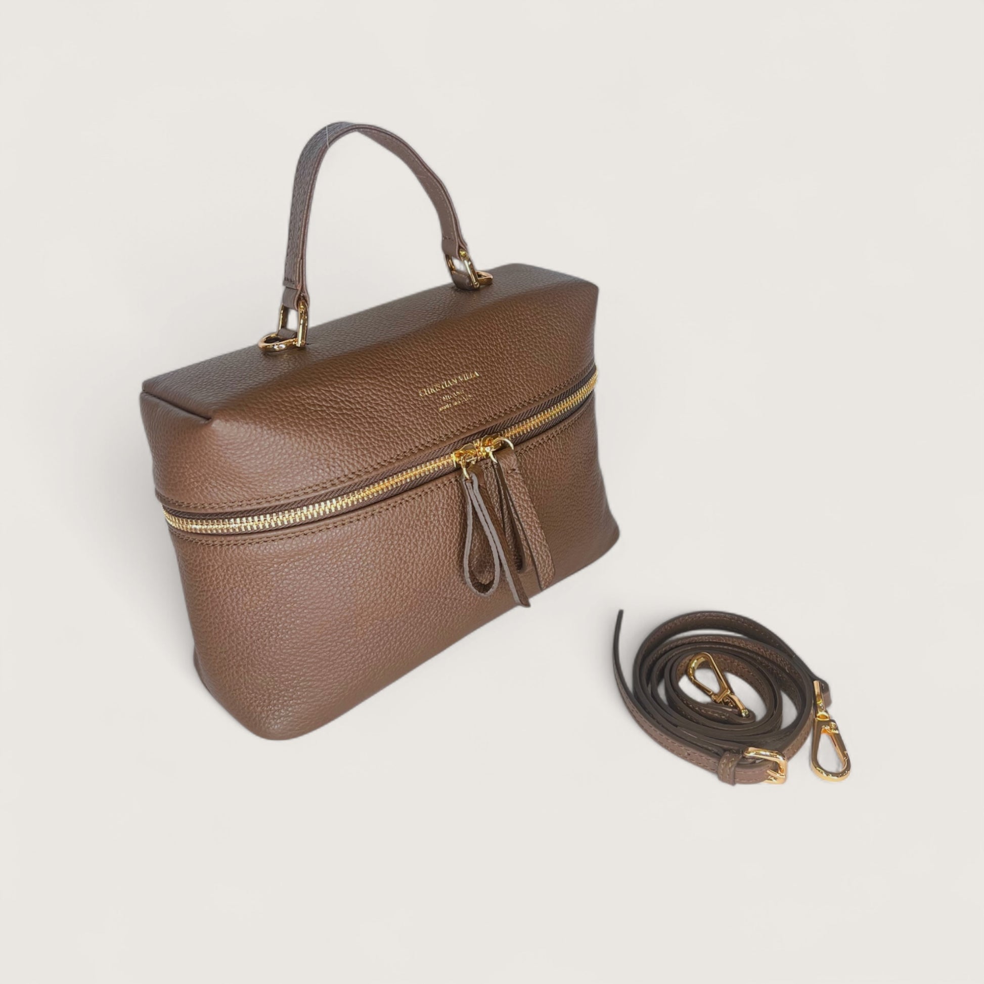 Коричнева італійська шкіряна жіноча сумка Christian Villa 06300 Bag Peggy Praline
