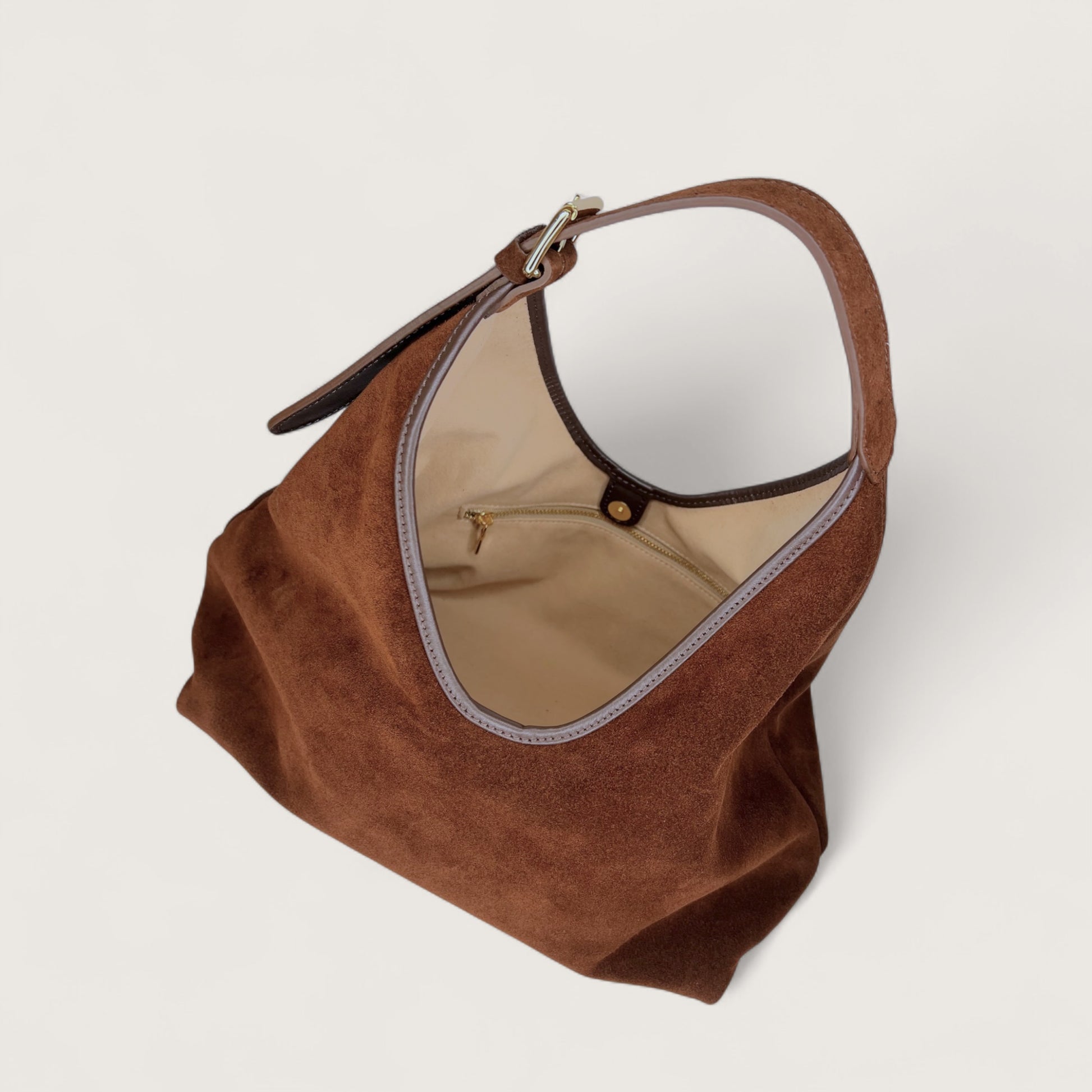 Шоколадна італійська шкіряна жіноча сумка Christian Villa Alma 06371 Bag Tennessee Chocolate