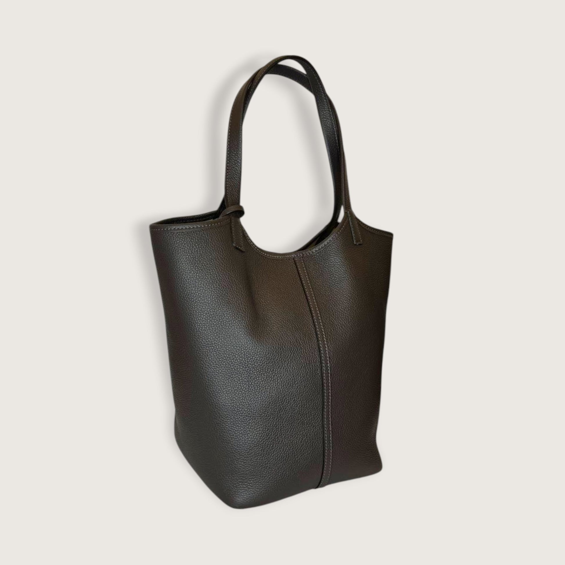Італійська шкіряна жіноча сумка Christian Villa Sara Large 06485 Bag peggy t. Moro кольору какао