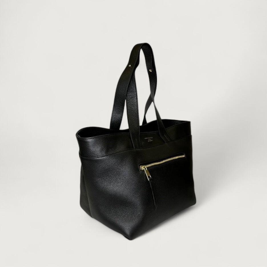 Чорна італійська шкіряна жіноча сумка Christian Villa Tote Bags 05248 Peggy Black