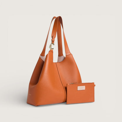 Помаранчева італійська шкіряна жіноча сумка Coccinelle C-Easy Large E1 SHA 11 01 01 R41
