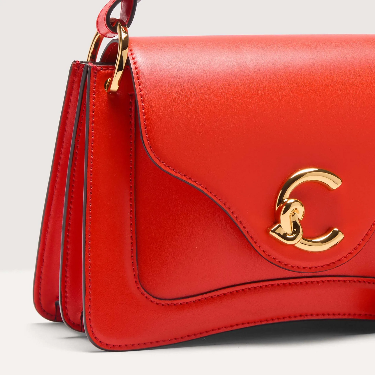 Помаранчева італійська шкіряна жіноча сумка Coccinelle C-Me Calf Cocker Small Calf Cock E1 SSK 18 02 01 R29