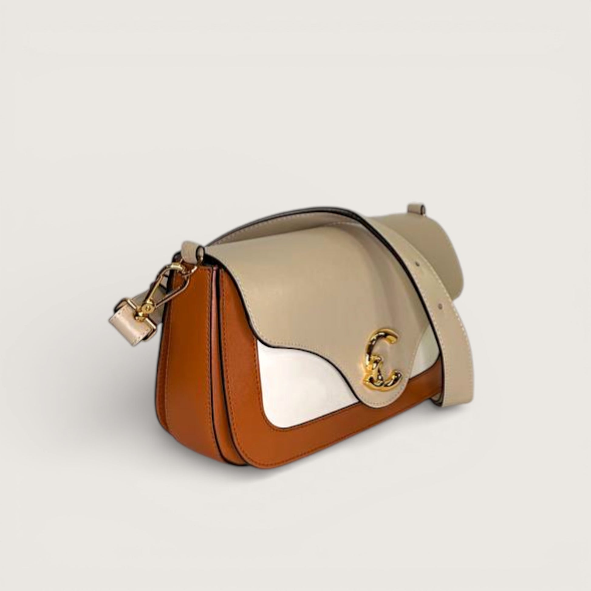 Руда/пісочна італійська шкіряна жіноча сумка Coccinelle C-Me Medium Calf E1 U4H 12 03 01 809