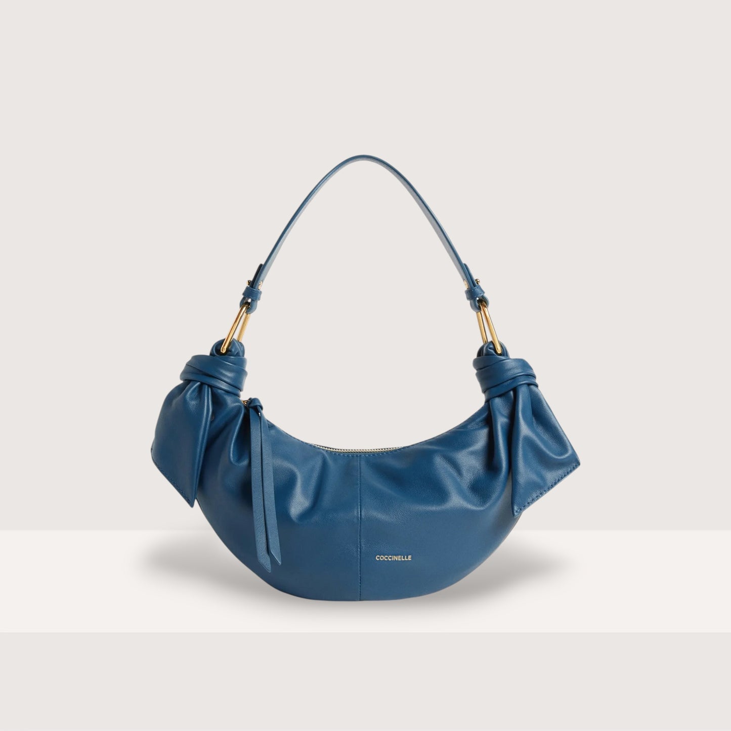 Бірюзова італійська шкіряна жіноча сумка Coccinelle Furoshiki Small E1 U1A 13 03 01 B27