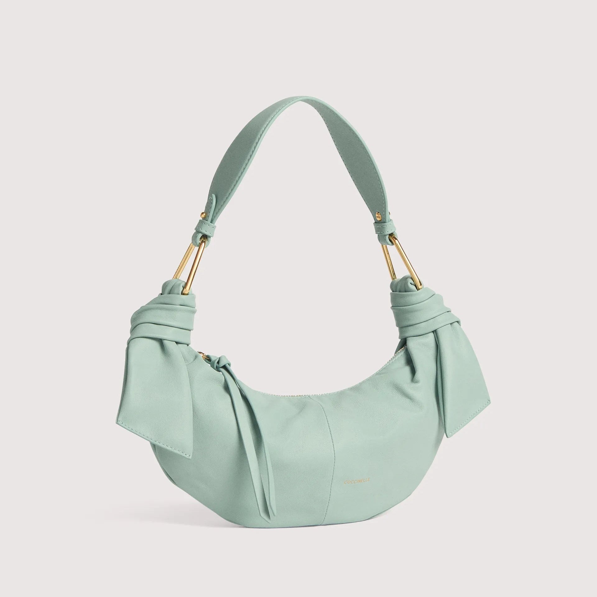 Блакитна італійська шкіряна жіноча сумка Coccinelle Furoshiki Small E1 U1A 13 03 01 B33
