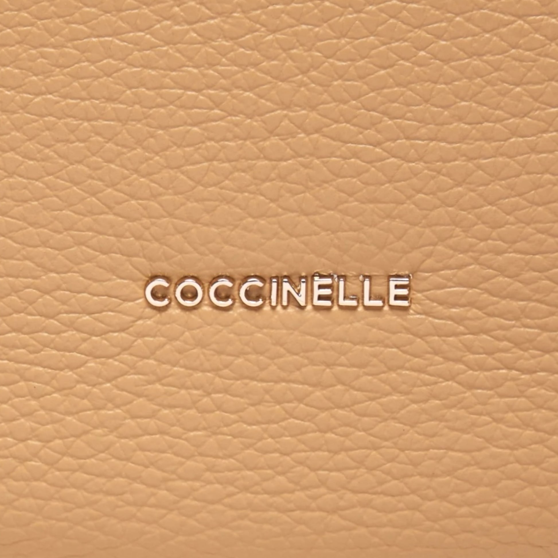 Бежева італійська шкіряна жіноча сумка Coccinelle Gleen Large E1 N15 13 04 01 N24