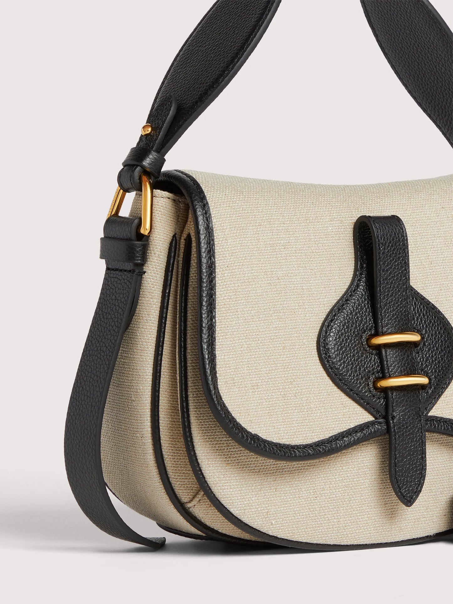 Пісочна/чорна італійська шкіряна жіноча сумка Coccinelle Mavery Suede E1 U7G 18 02 01 846