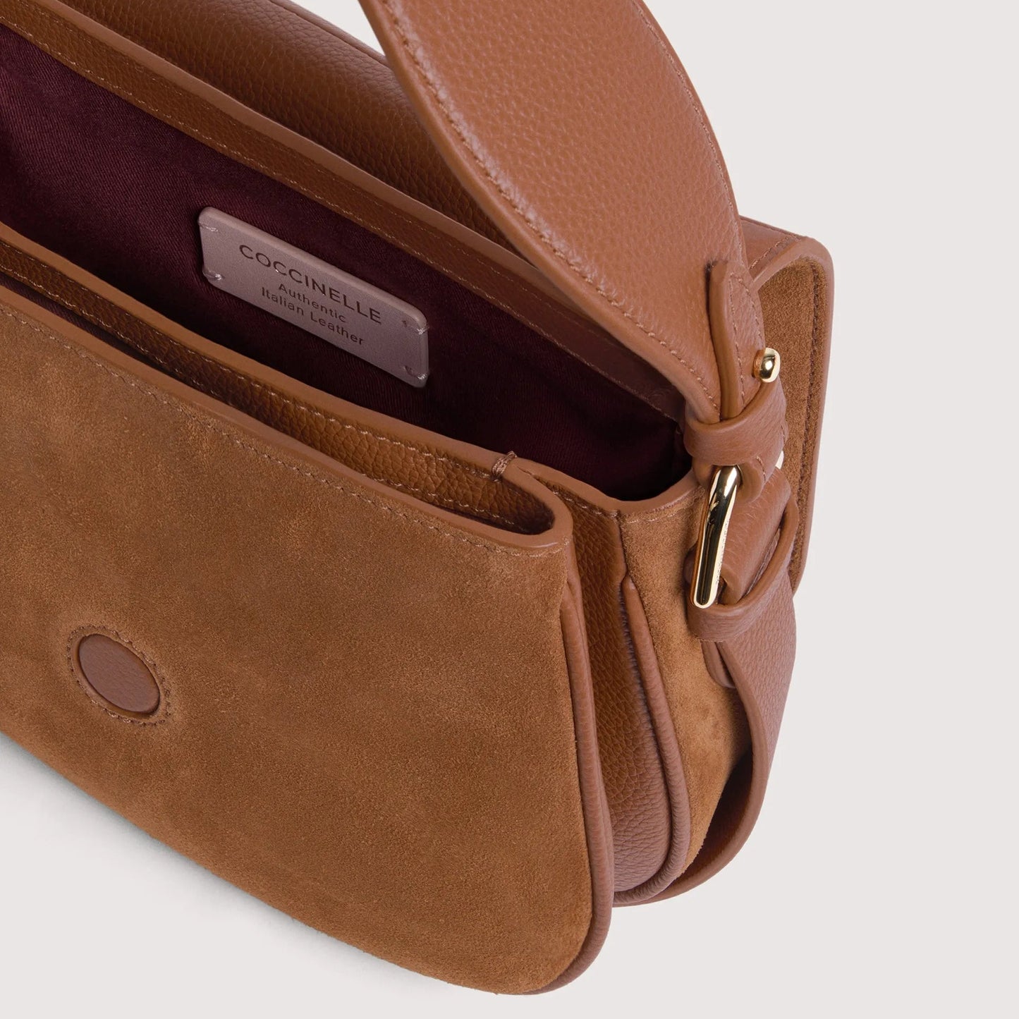 Карамельна італійська шкіряна жіноча сумка Coccinelle Mavery Suede E1 U7H 18 02 01 W11