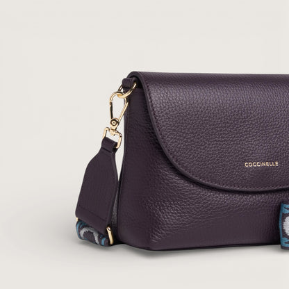 Сливова італійська шкіряна жіноча сумка Coccinelle Paulina E5 S8F 59 01 01 V87