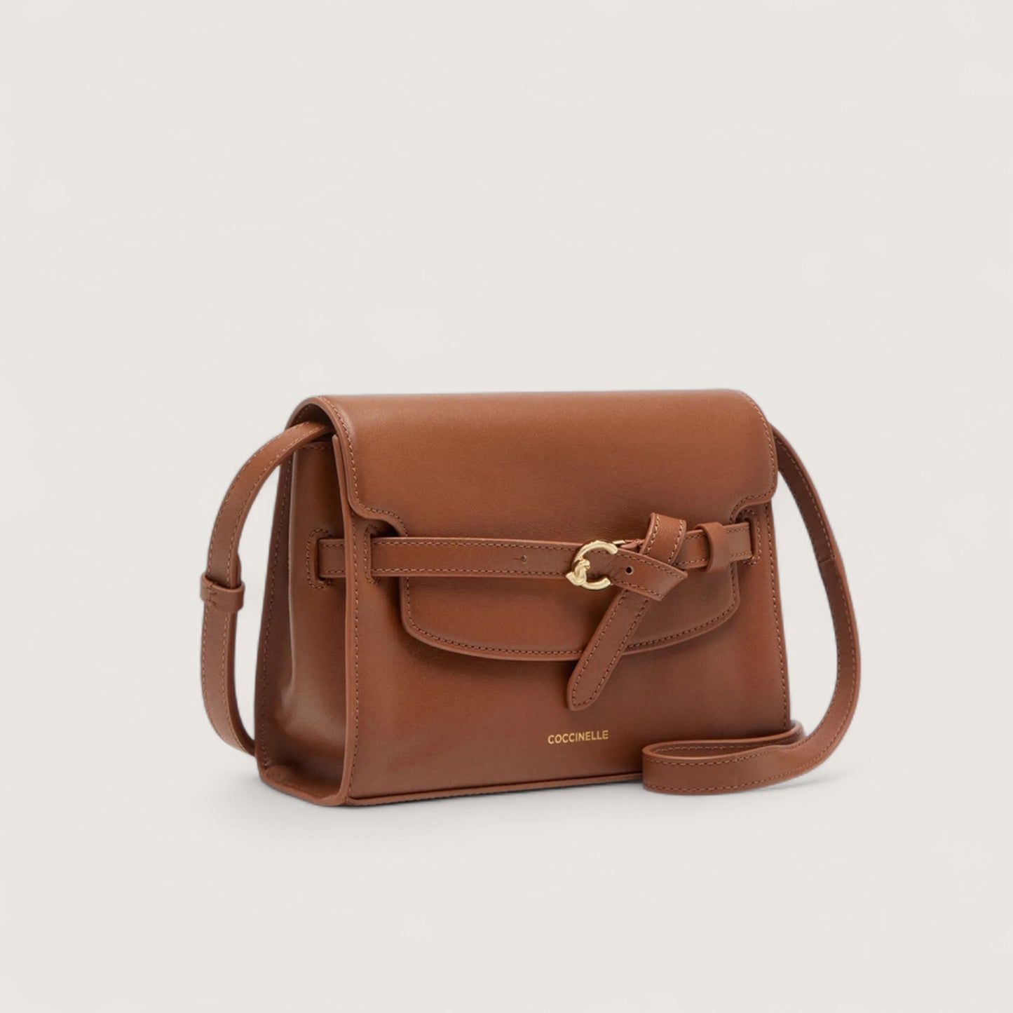 Коричнева італійська шкіряна жіноча сумка Coccinelle Sabine Small E1 TLA 15 01 01 W11
