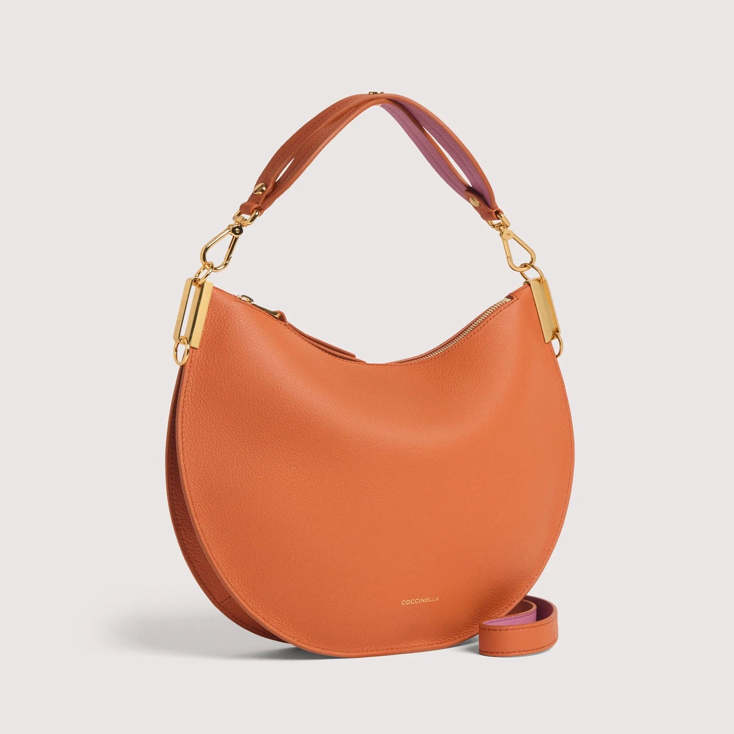 Руда італійська шкіряна жіноча сумка Coccinelle Sunup Medium E1 QKF 13 02 01 734