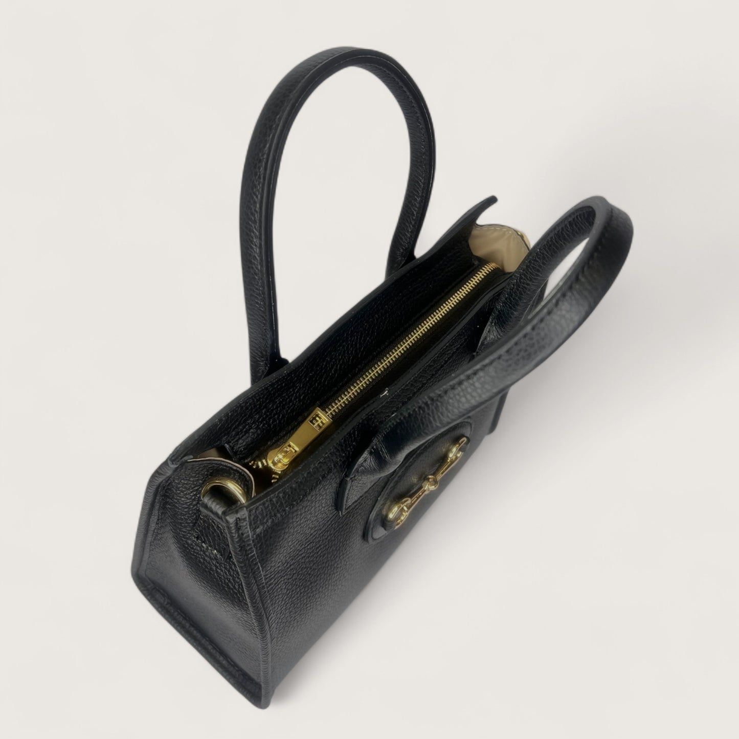 Чорна італійська шкіряна жіноча сумка Piumelli Eloise S Bag, D28 Black