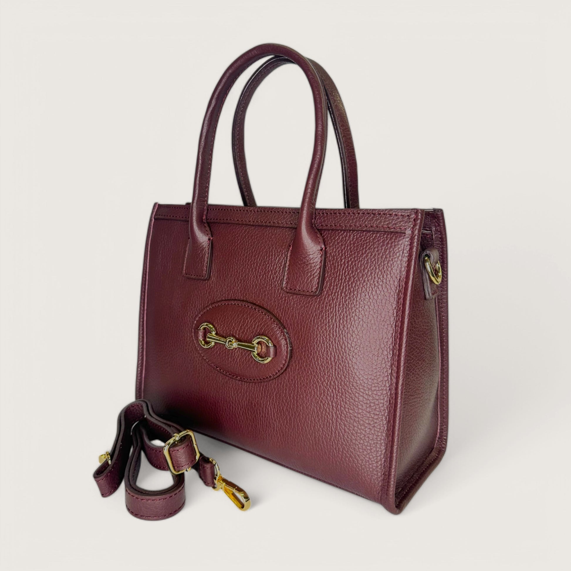 Італійська шкіряна жіноча сумка Piumelli Eloise S Bag, D54 Burgndy кольору бургунді