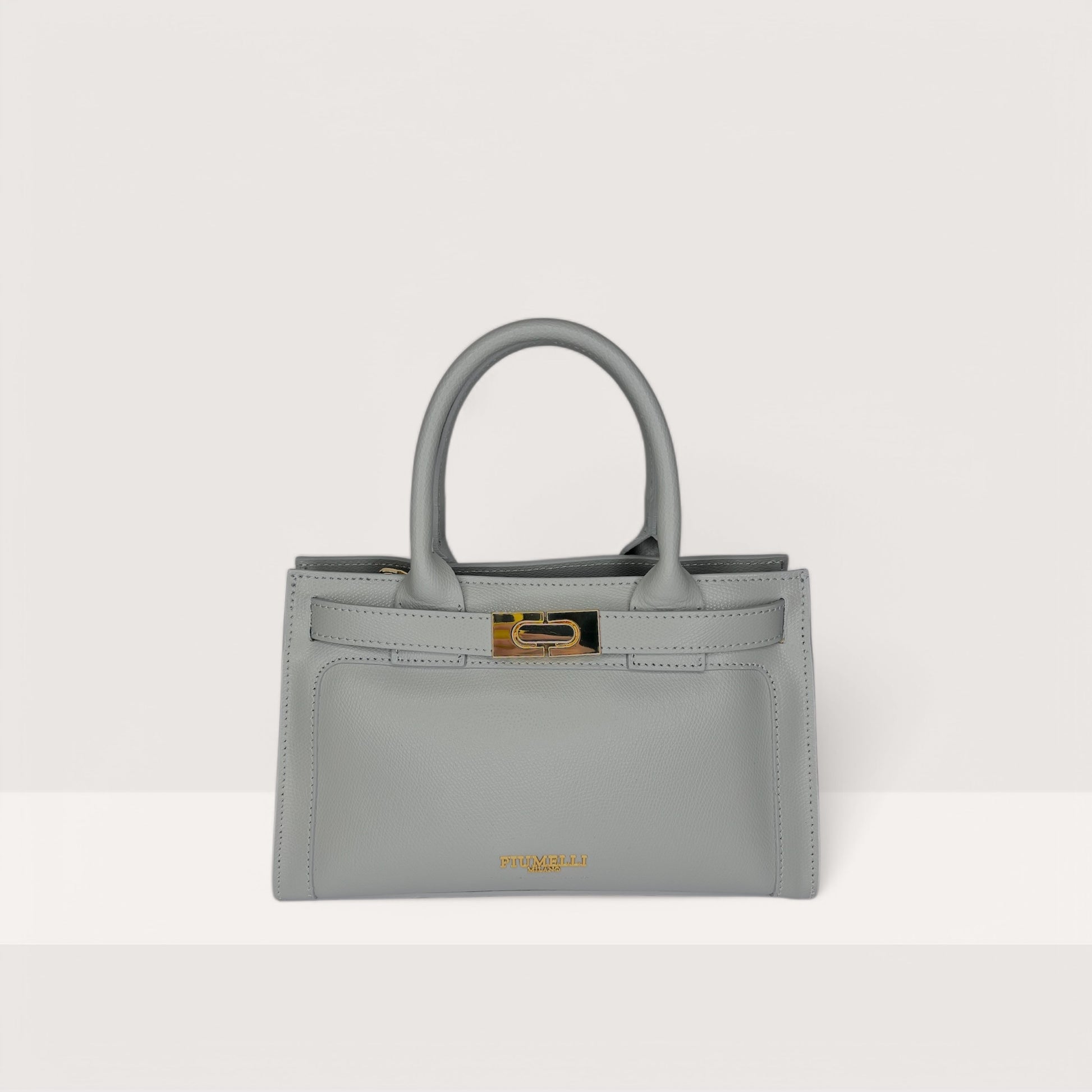 Сіра італійська жіноча сумка Piumelli Ira P630 Light Grey