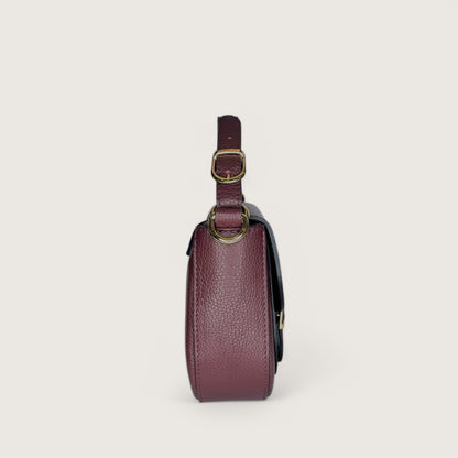 Італійська шкіряна жіноча сумка Piumelli Jole S D54 Burgundy кольору бургунді