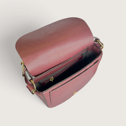 Італійська шкіряна жіноча сумка Piumelli Jole S D54 Burgundy кольору бургунді