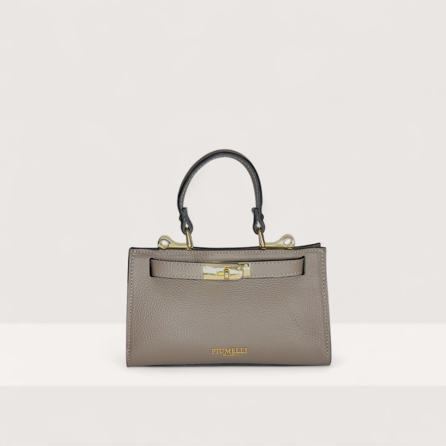 Італійська шкіряна жіноча сумка Piumelli Laine S D240 Taupe кольору тауп