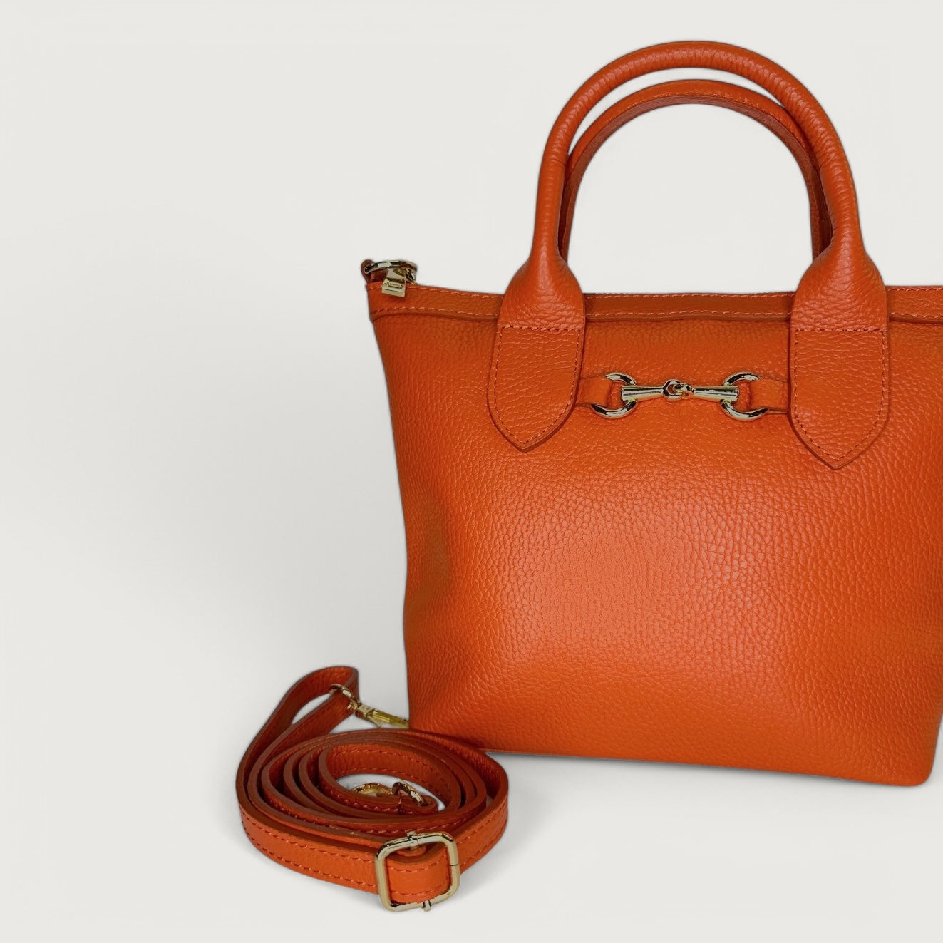 Помаранчева італійська шкіряна жіноча сумка Piumelli Lea Bag , D35 Dark Orange