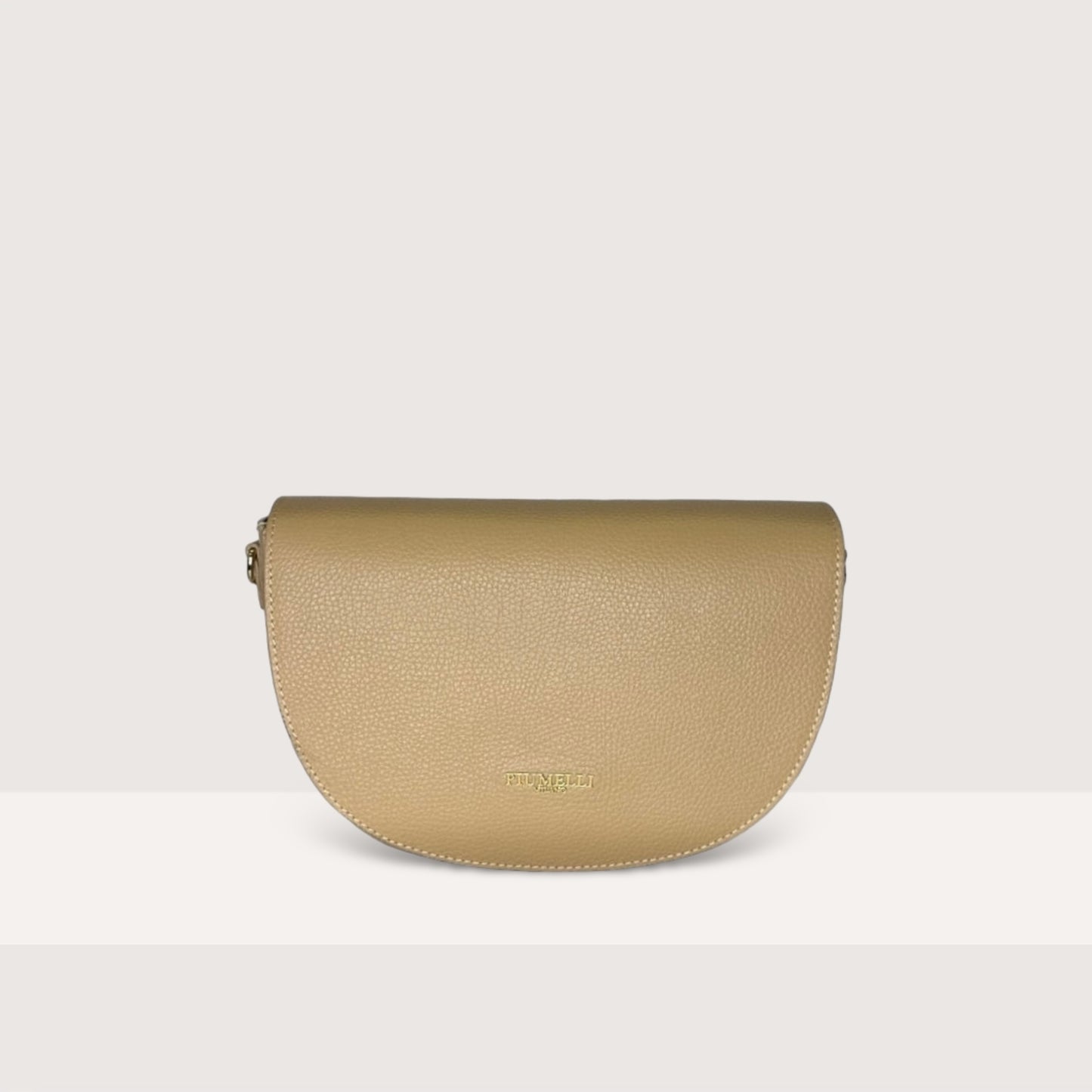 Бежева італійська шкіряна жіноча сумка Piumelli Lilia D81 Warm Beige