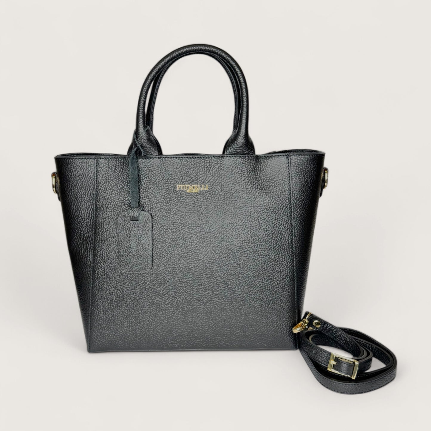 Чорна італійська шкіряна жіноча сумка Piumelli Margot M D28 Black