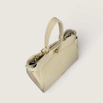 Біла італійська шкіряна жіноча сумка Piumelli Sharon М M Bag, D37 Off White
