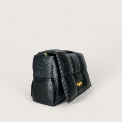 Чорна італійська шкіряна жіноча сумка Piumelli Soleil M Bag, D28 Black