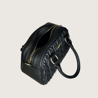 Чорна італійська шкіряна жіноча сумка Piumelli Sunny D28 Black