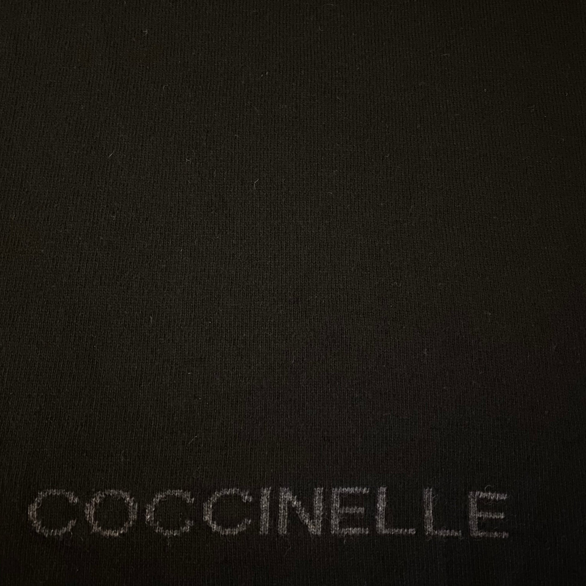 Чорний італійський вовняний жіночий шарф Coccinelle E7 GY1 31 02 01 557